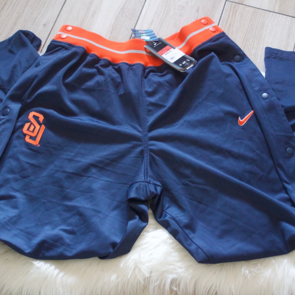 sweat pants